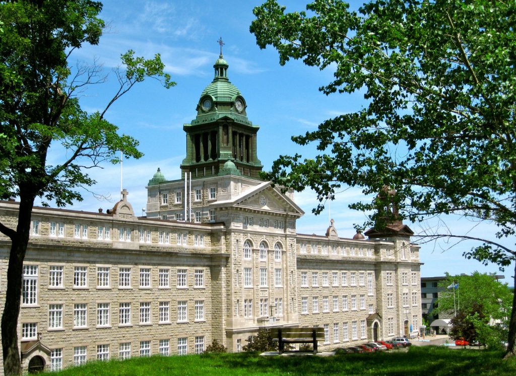 Collège Sainte-Anne-de-la-Pocatière
