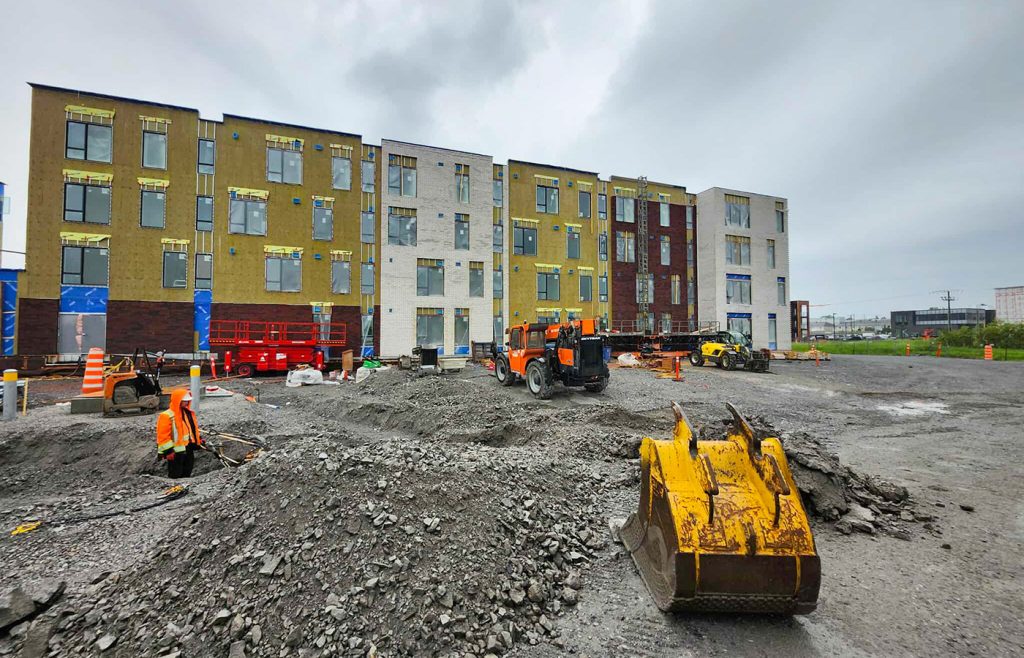 Pose de briques 155 logements Rimouski