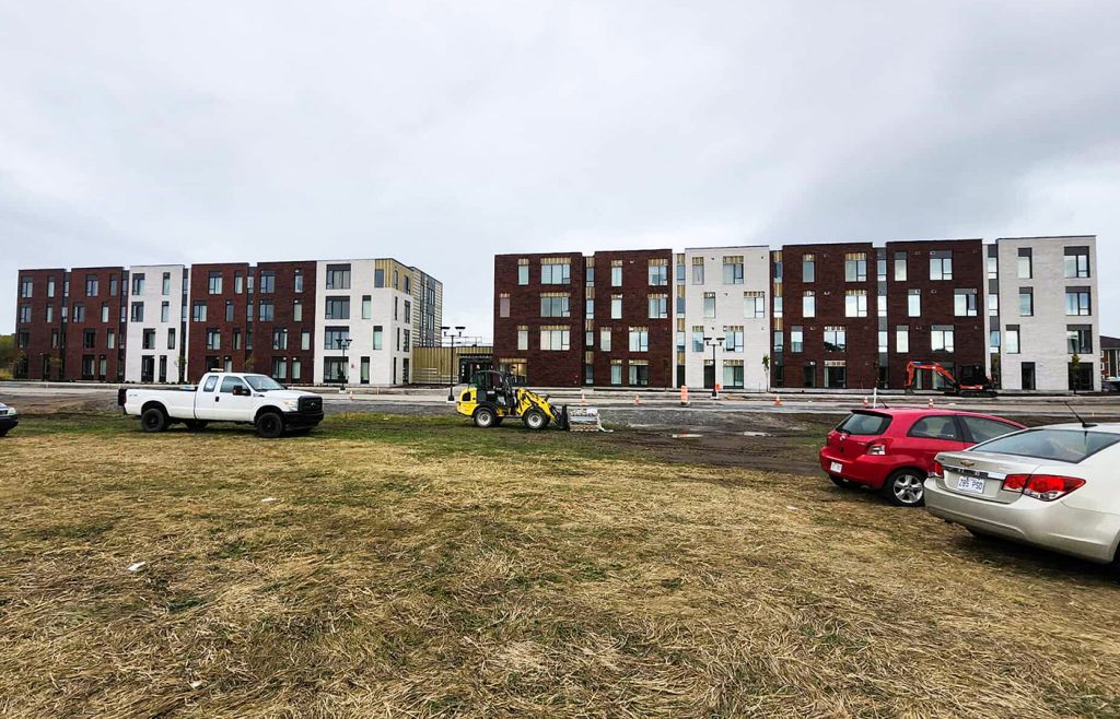 Pose de briques 155 logements Rimouski