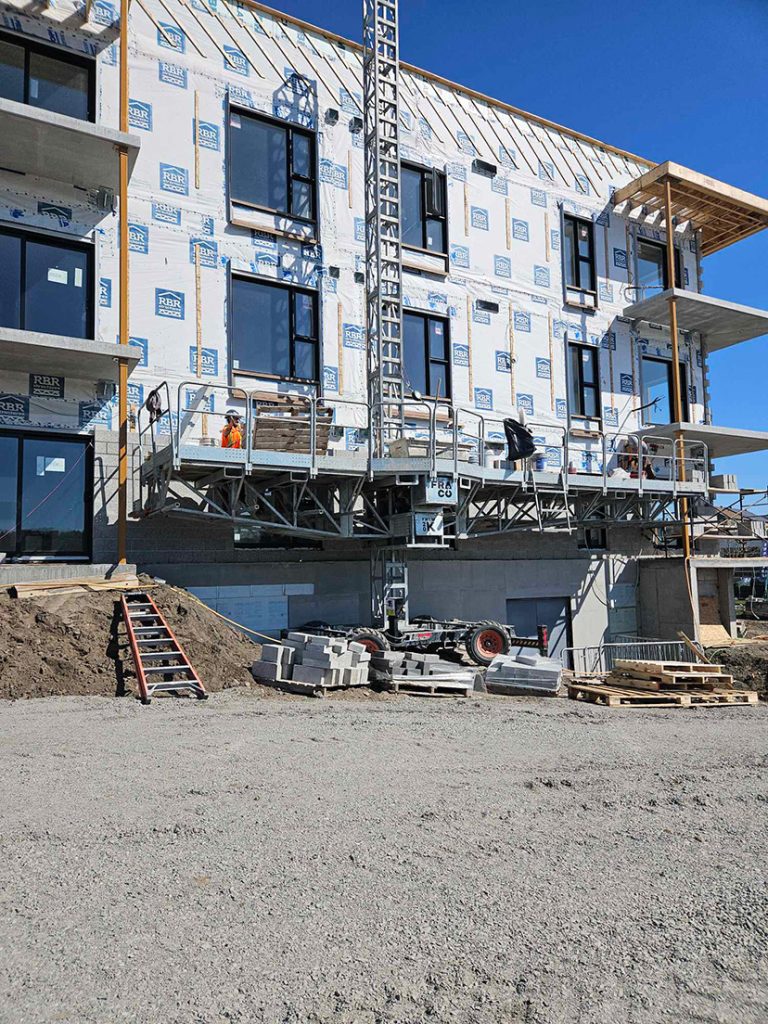 Pose de blocs architecturaux Complexe Fraser RDL