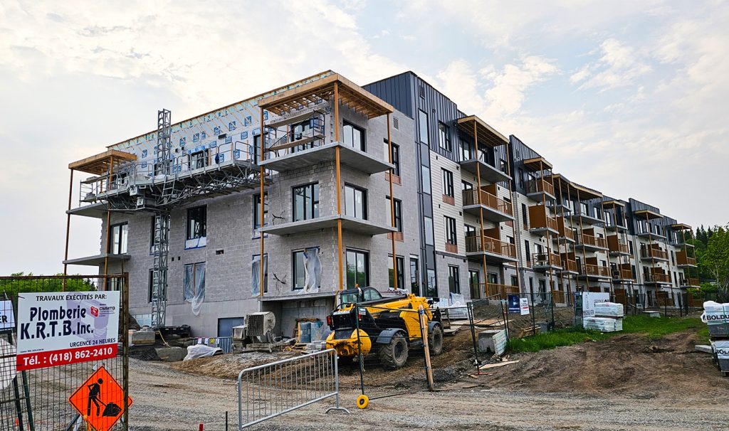 Pose de blocs architecturaux Complexe Fraser RDL
